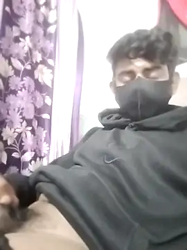 Snapshot of piyush_7inch chatting on January 6, 3:51 pm piyush 7inch online show from January 6, 3:51 pm