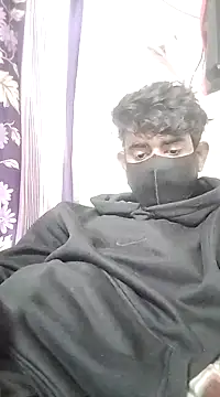 Snapshot of piyush_7inch chatting on January 10, 7:46 am piyush 7inch online show from January 10, 7:46 am