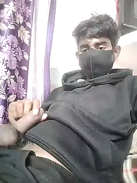 Snapshot of piyush_7inch chatting on January 11, 3:52 pm piyush 7inch online show from January 11, 3:52 pm
