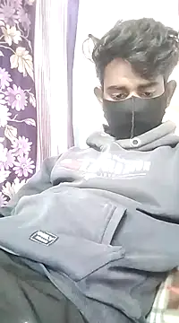 Snapshot of piyush_7inch chatting on January 12, 10:02 am piyush 7inch online show from January 12, 10:02 am