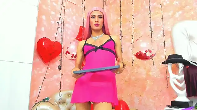 NahomiWhitel online show from February 15, 2:47 am