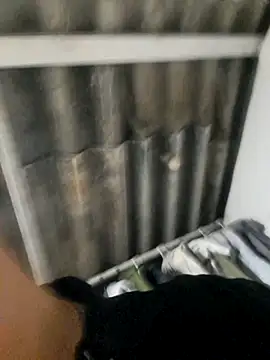 Snapshot of dragon1006 chatting on March 4, 4:17 am dragon1006 online show from March 4, 4:17 am