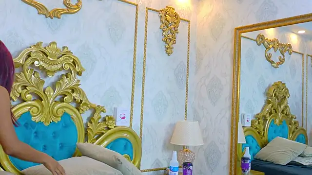 LucyLeah online show from November 22, 12:04 pm