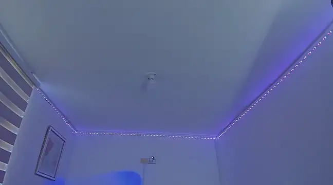 Snapshot of linda_zaam83866 chatting on March 10, 8:45 pm linda zaam83866 online show from March 10, 8:45 pm