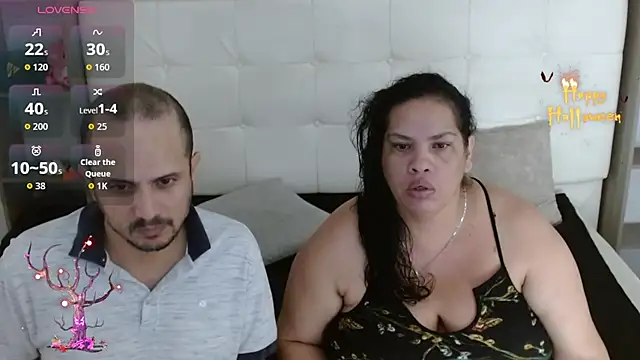 Snapshot of Candy_and_Jh0n chatting on October 23, 4:12 am Candy and Jh0n online show from October 23, 4:12 am