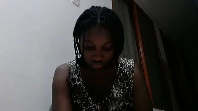 Snapshot of kharoll chatting on June 25, 10:31 am kharoll online show from June 25, 10:31 am
