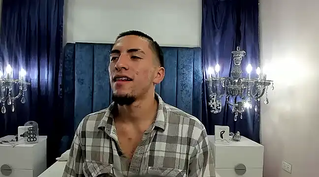 Snapshot of King_Dante_ chatting on January 31, 1:54 am King Dante  online show from January 31, 1:54 am