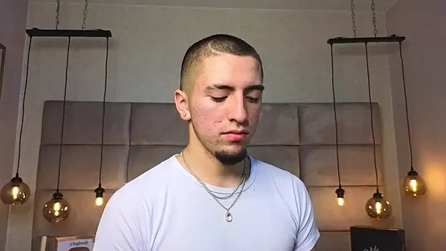 Snapshot of King_Dante_ chatting on March 22, 1:00 am King Dante  online show from March 22, 1:00 am