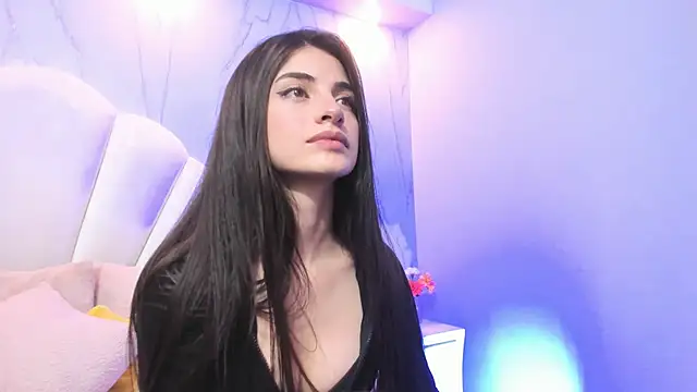 Snapshot of Megga_Bluee chatting on January 2, 10:33 pm Megga Bluee online show from January 2, 10:33 pm