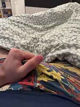 Snapshot of Tim67_12 chatting on March 20, 9:52 pm Tim67 12 online show from March 20, 9:52 pm