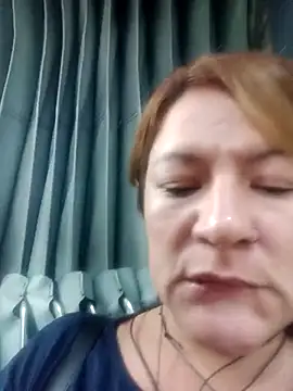 Snapshot of Skylar-Vox- chatting on March 13, 12:16 am Skylar-Vox- online show from March 13, 12:16 am