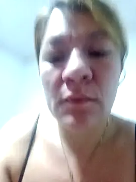 Snapshot of Skylar-Vox- chatting on October 15, 8:58 am Skylar-Vox- online show from October 15, 8:58 am