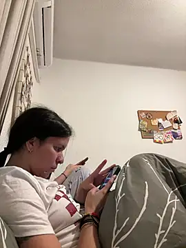 daniniescobarr online show from March 7, 10:07 pm