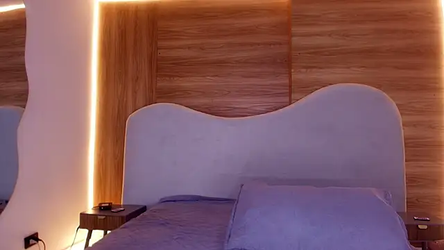 Snapshot of mia_stanfort chatting on June 9, 7:14 pm mia stanfort online show from June 9, 7:14 pm