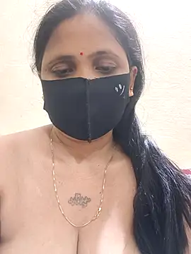Snapshot of Neha8923 chatting on June 4, 5:30 pm Neha8923 online show from June 4, 5:30 pm