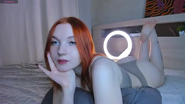 MelissaBryant online show from December 13, 2:49 pm