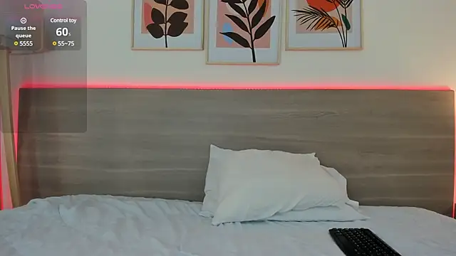 nataliiiiia online show from February 14, 11:42 am