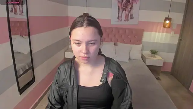 Snapshot of Carol_Pinter chatting on January 11, 1:43 pm Carol Pinter online show from January 11, 1:43 pm