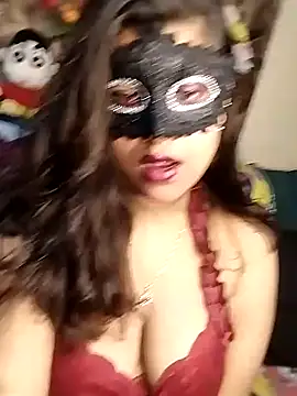 Snapshot of Hottyalia chatting on December 26, 7:05 pm Hottyalia online show from December 26, 7:05 pm