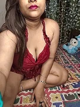 Snapshot of Hottyalia chatting on October 5, 12:31 am Hottyalia online show from October 5, 12:31 am