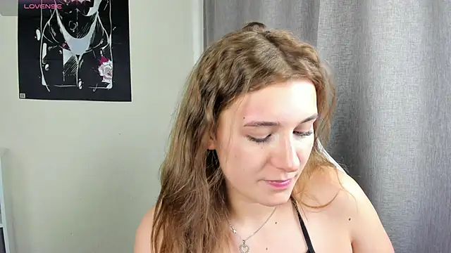 Snapshot of Eva_toy chatting on March 12, 9:23 am Eva toy online show from March 12, 9:23 am