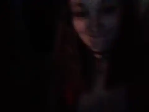 Snapshot of IvanaPlenty chatting on December 21, 11:01 am IvanaPlenty online show from December 21, 11:01 am