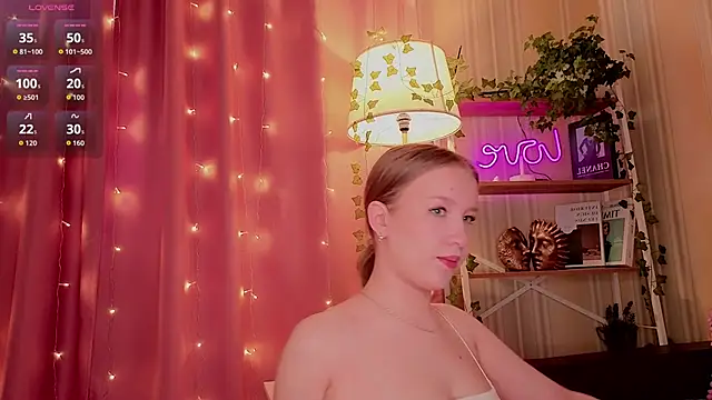 ms evasweet online show from October 12, 11:42 am