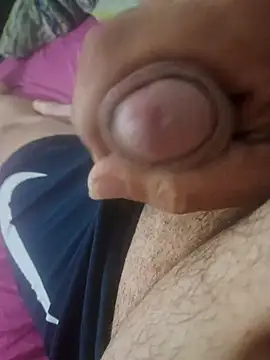 roniroladura online show from July 11, 8:39 am