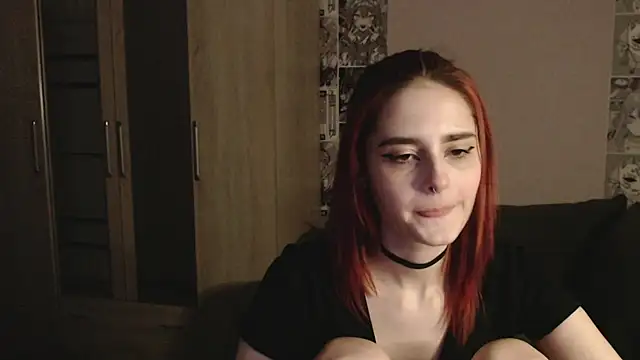 Snapshot of scarlettharrison09 chatting on December 19, 12:13 am scarlettharrison09 online show from December 19, 12:13 am