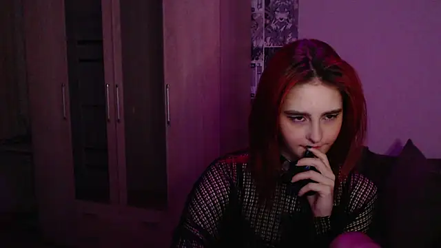 Snapshot of scarlettharrison09 chatting on January 19, 12:17 am scarlettharrison09 online show from January 19, 12:17 am