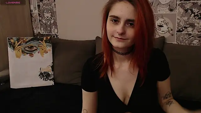 Snapshot of scarlettharrison09 chatting on February 25, 6:53 pm scarlettharrison09 online show from February 25, 6:53 pm