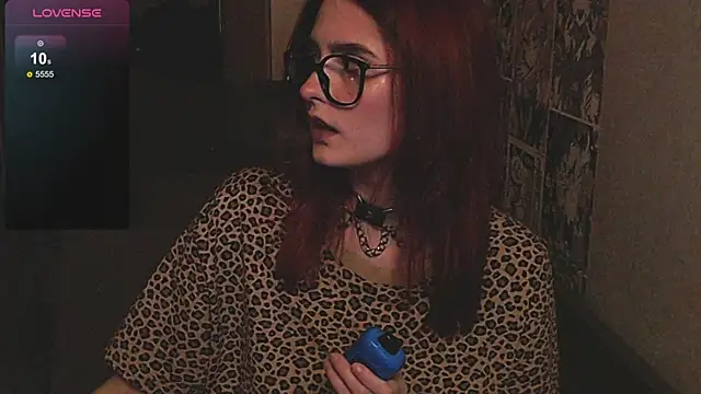 Snapshot of scarlettharrison09 chatting on January 6, 9:29 pm scarlettharrison09 online show from January 6, 9:29 pm