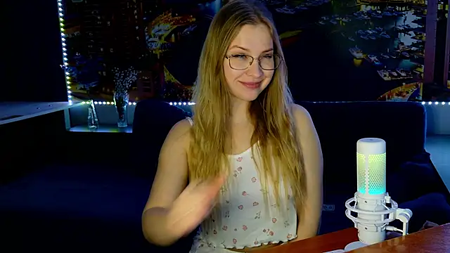 pusyavykusya online show from March 10, 10:45 pm