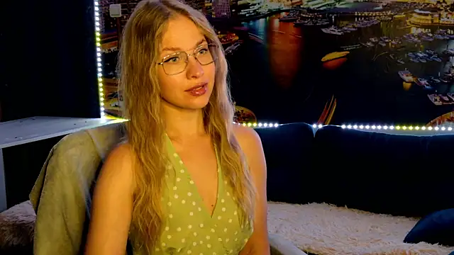 Snapshot of pusyavykusya chatting on July 30, 7:46 pm pusyavykusya online show from July 30, 7:46 pm