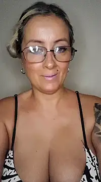 DesireSatler online show from February 2, 11:53 pm