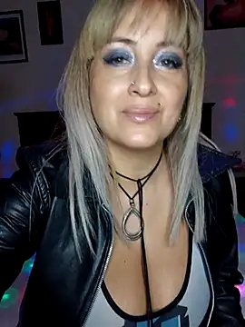 DesireSatler online show from July 19, 4:49 am