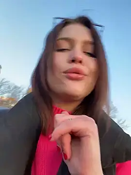 KikiWatson online show from January 26, 6:59 am