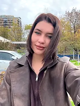 KikiWatson online show from October 24, 7:16 am