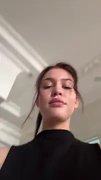 KikiWatson online show from May 8, 9:58 am