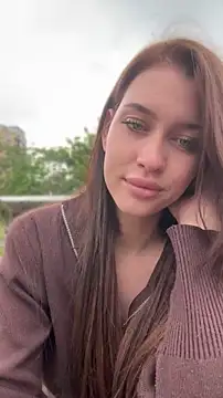 KikiWatson online show from May 16, 10:36 am