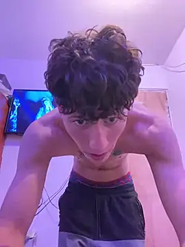 LatinBoysxxx online show from December 5, 10:12 pm