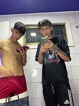 LatinBoysxxx online show from January 17, 9:06 am