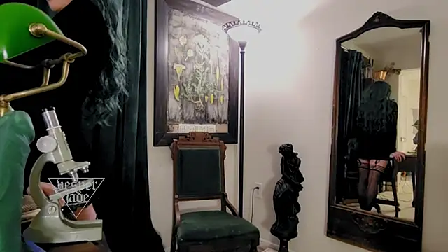 Snapshot of vesperjadex chatting on March 10, 1:56 am vesperjadex online show from March 10, 1:56 am