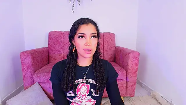 Sara Jhonson online show from September 13, 11:59 pm