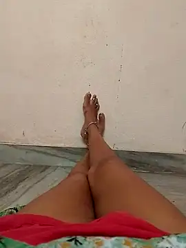 Snapshot of sneha_telugu_girl chatting on December 29, 2:27 am sneha telugu girl online show from December 29, 2:27 am