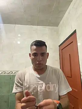 stiven-p23 online show from December 3, 2:52 am