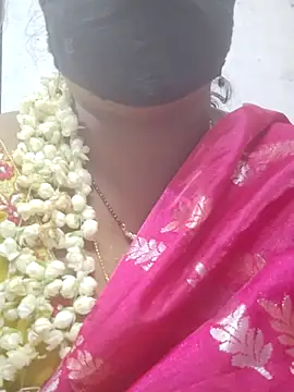 sana14 online show from May 2, 4:23 pm