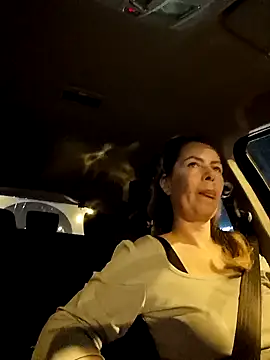 Snapshot of uber_babe chatting on January 2, 4:02 pm uber babe online show from January 2, 4:02 pm