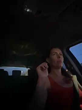 Snapshot of uber_babe chatting on January 3, 3:12 pm uber babe online show from January 3, 3:12 pm