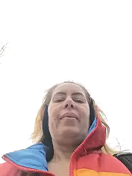 Snapshot of uber_babe chatting on January 7, 1:24 pm uber babe online show from January 7, 1:24 pm